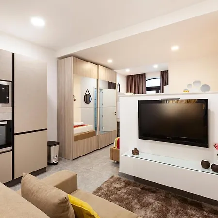 Διαμέρισμα Ca2 - Prime Location - Modern & Lovely Studio *