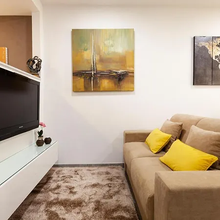 Διαμέρισμα Ca2 - Prime Location - Modern & Lovely Studio Saint Julian's