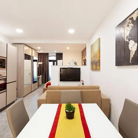 Apartment Ca2 - Prime Location - Modern & Lovely Studio